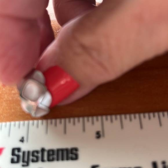 Authentic Mother of Pearl earrings - Picture 7 of 11